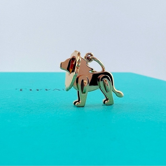 Tiffany & Co. Jewelry - RARE Tiffany & Co. Save The Wild Lion Charm, 18k Rose Gold 🦁